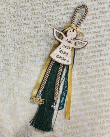 34  γουρι αγγελος πρασινη φουντα (1)